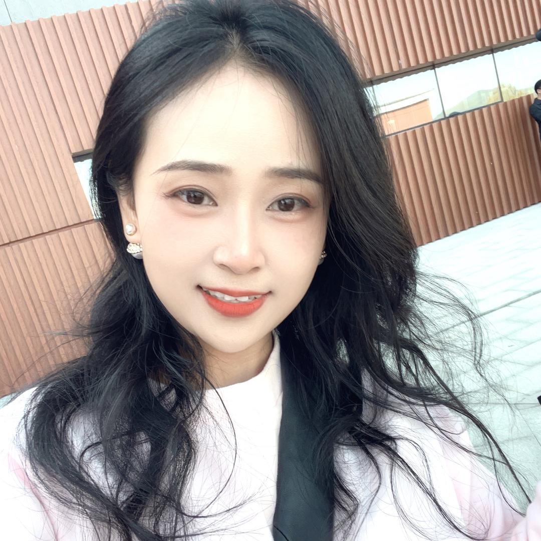 开怀大笑的♥ CiCi