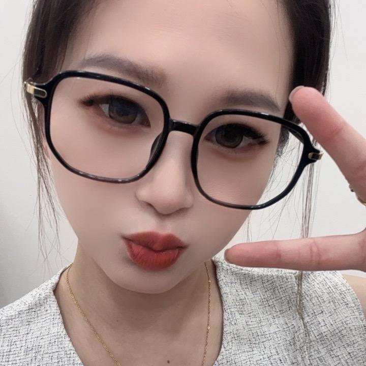 xjie小洁女装集合店官方号