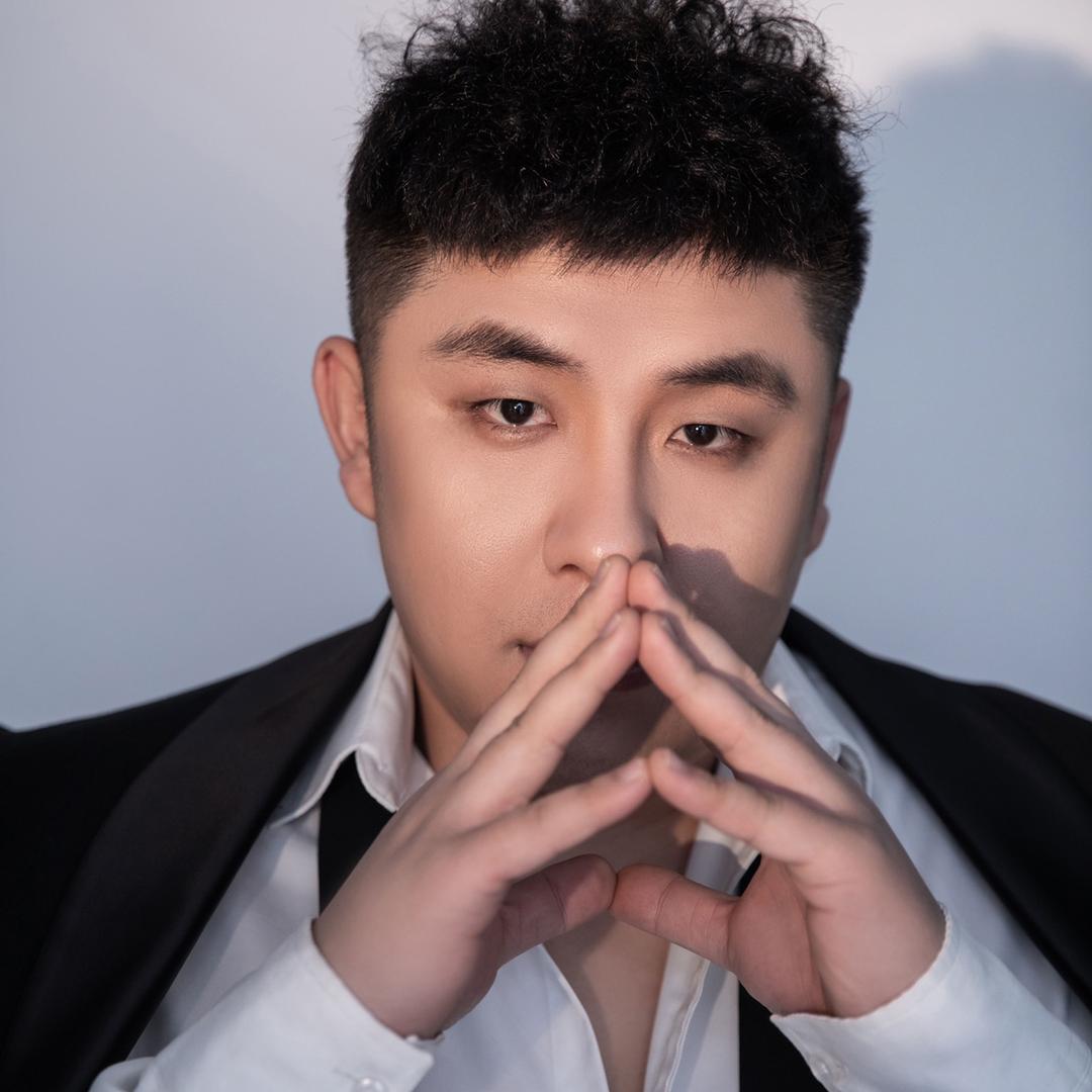 李黑龙