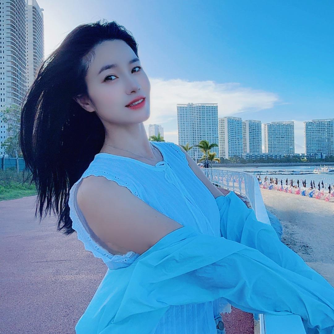 柒月吖