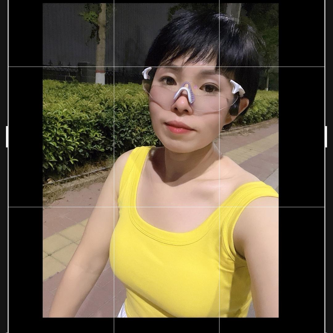 已➖30斤 的小白姐姐