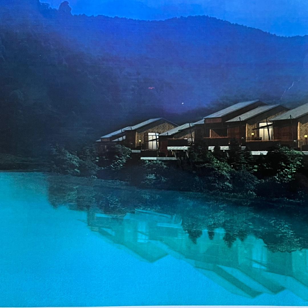 安吉小院  施一波
