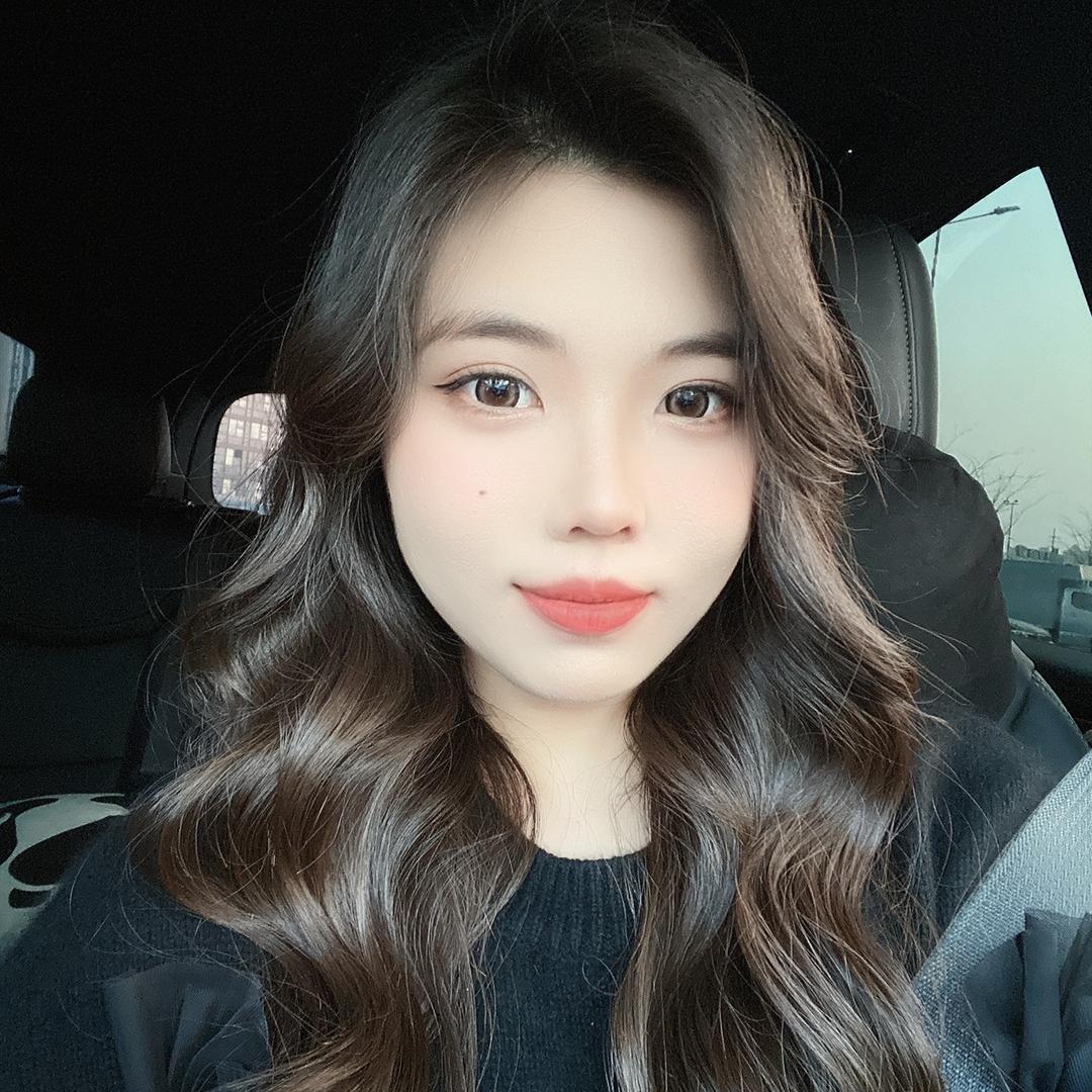 闪闪女装服饰