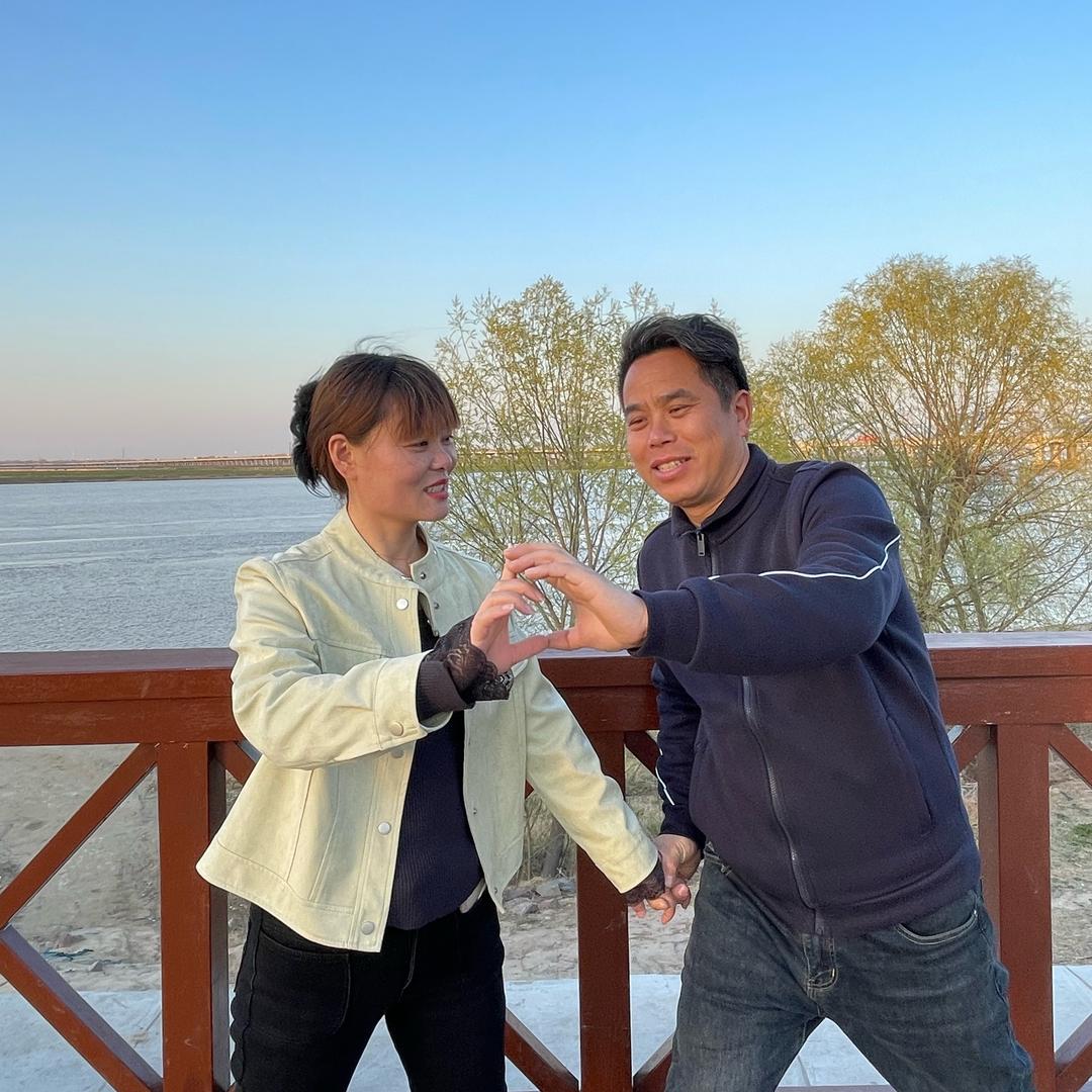 洪彬