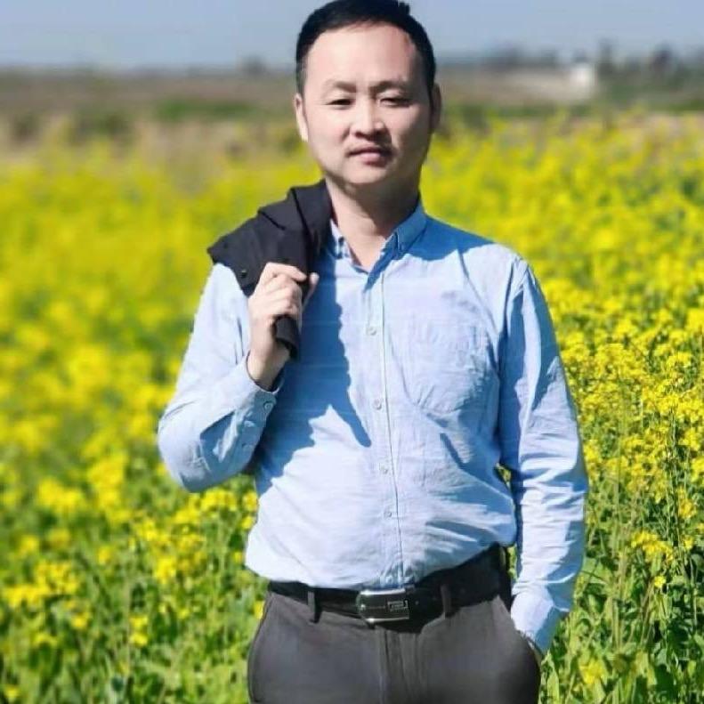 out小李哥