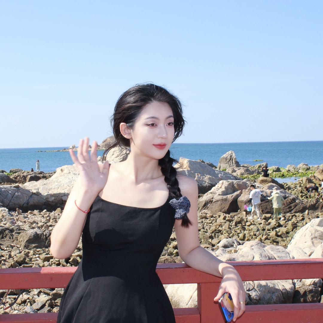 小石🪨