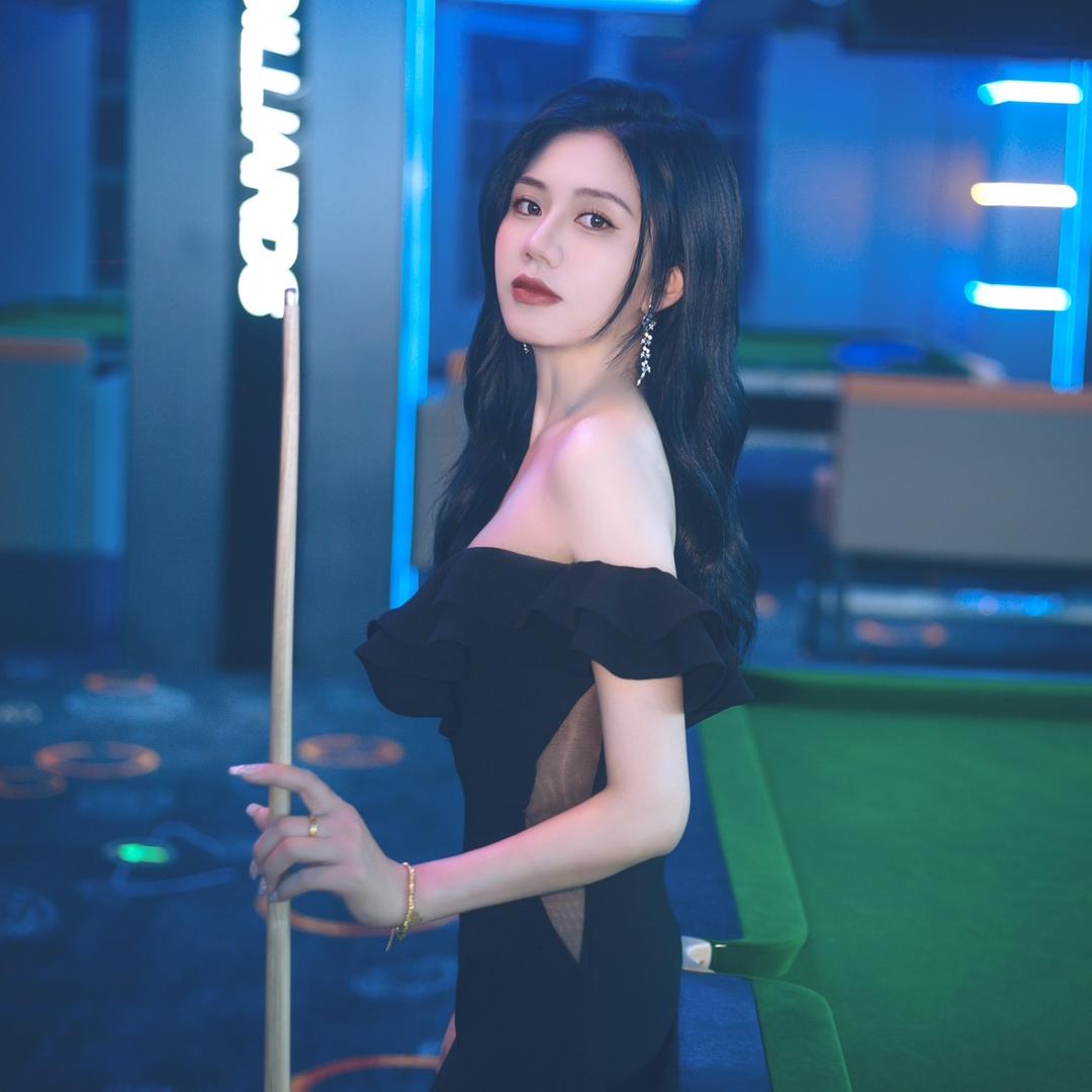 潘一然