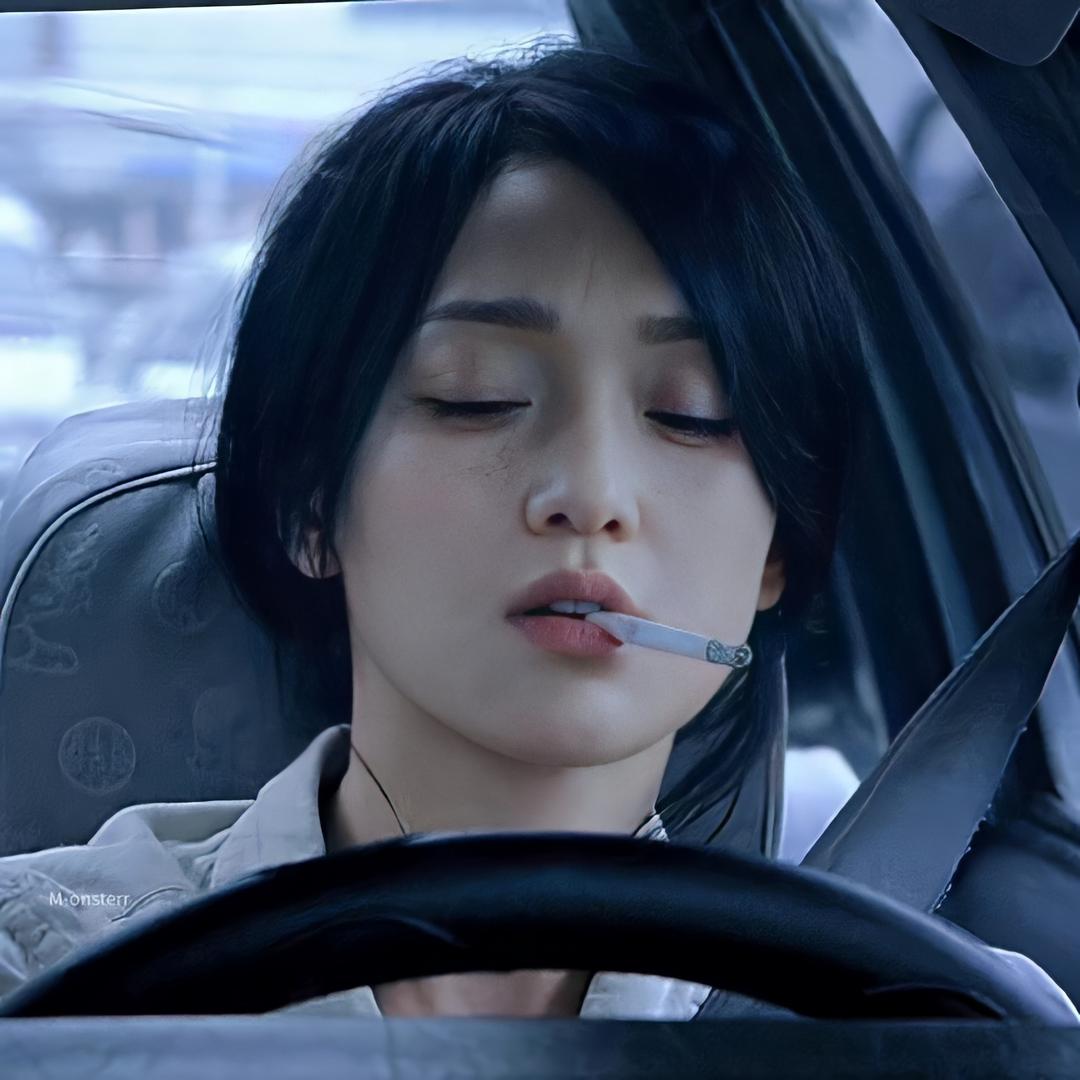 福尔摩君君