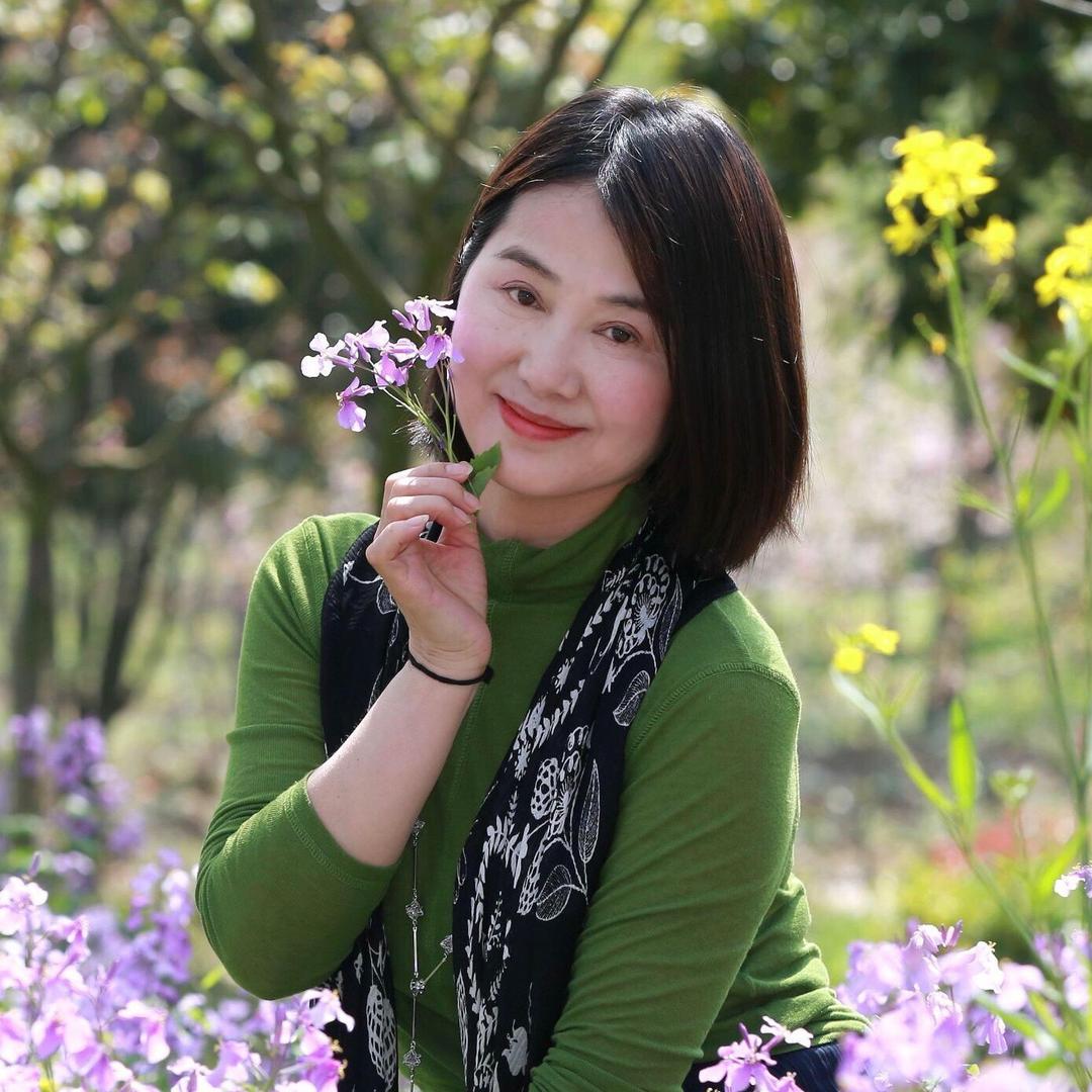 郁金香（64年的🐲）