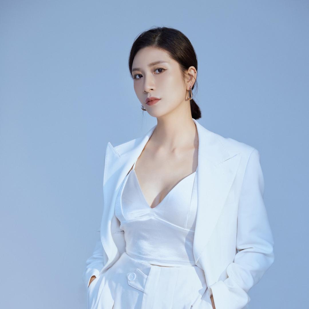 UM—精致眉毛管理专家