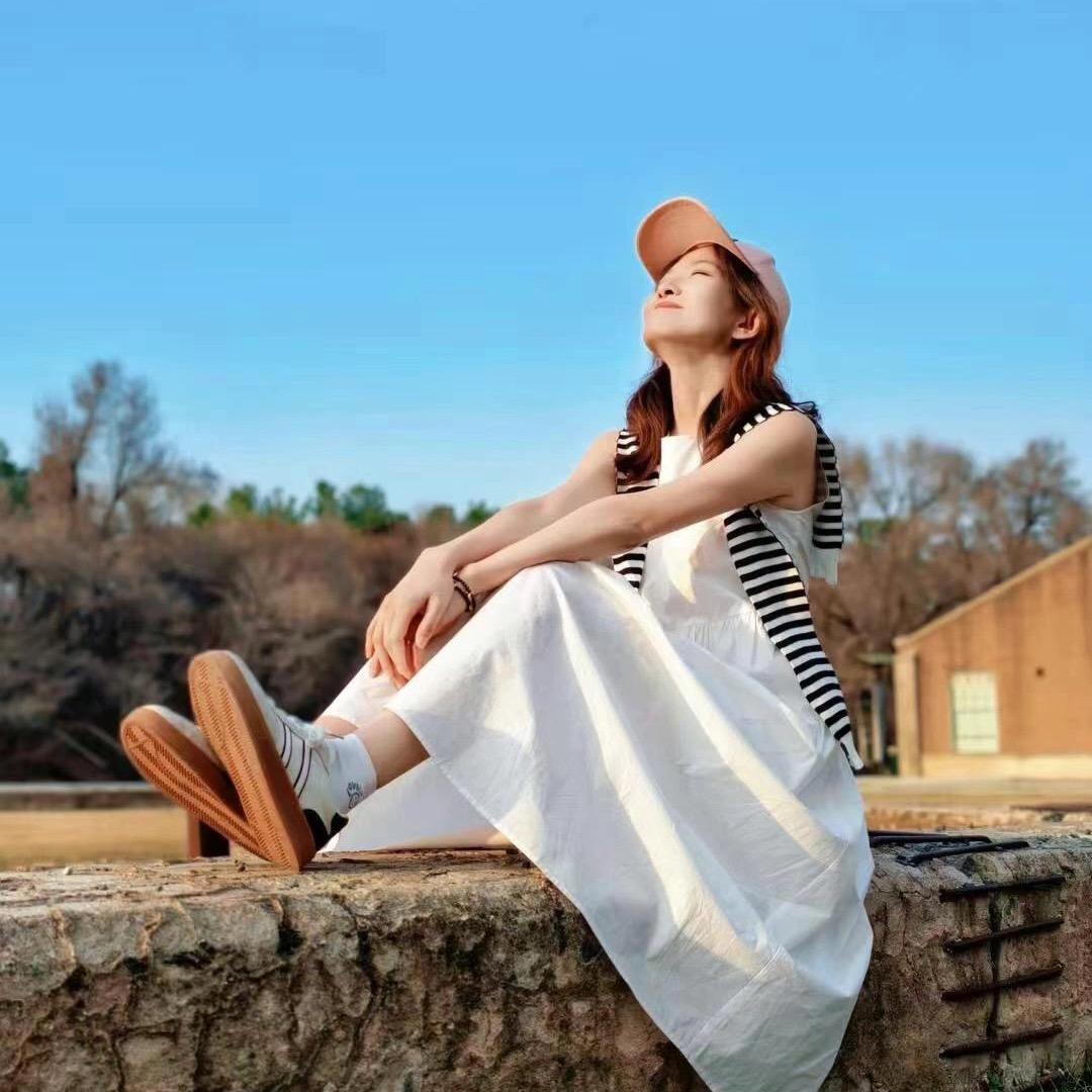 世纪汇紫涵女装