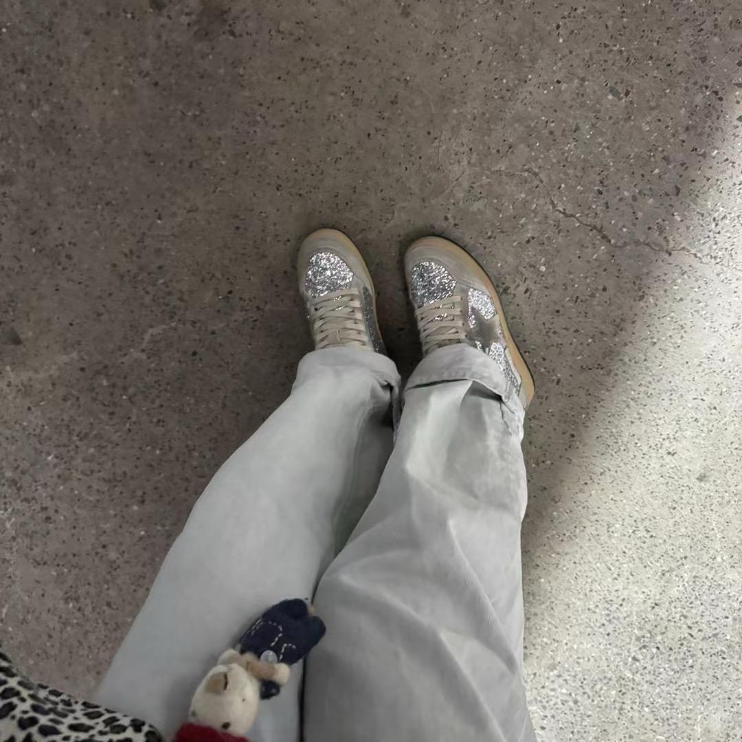 是云朵朵