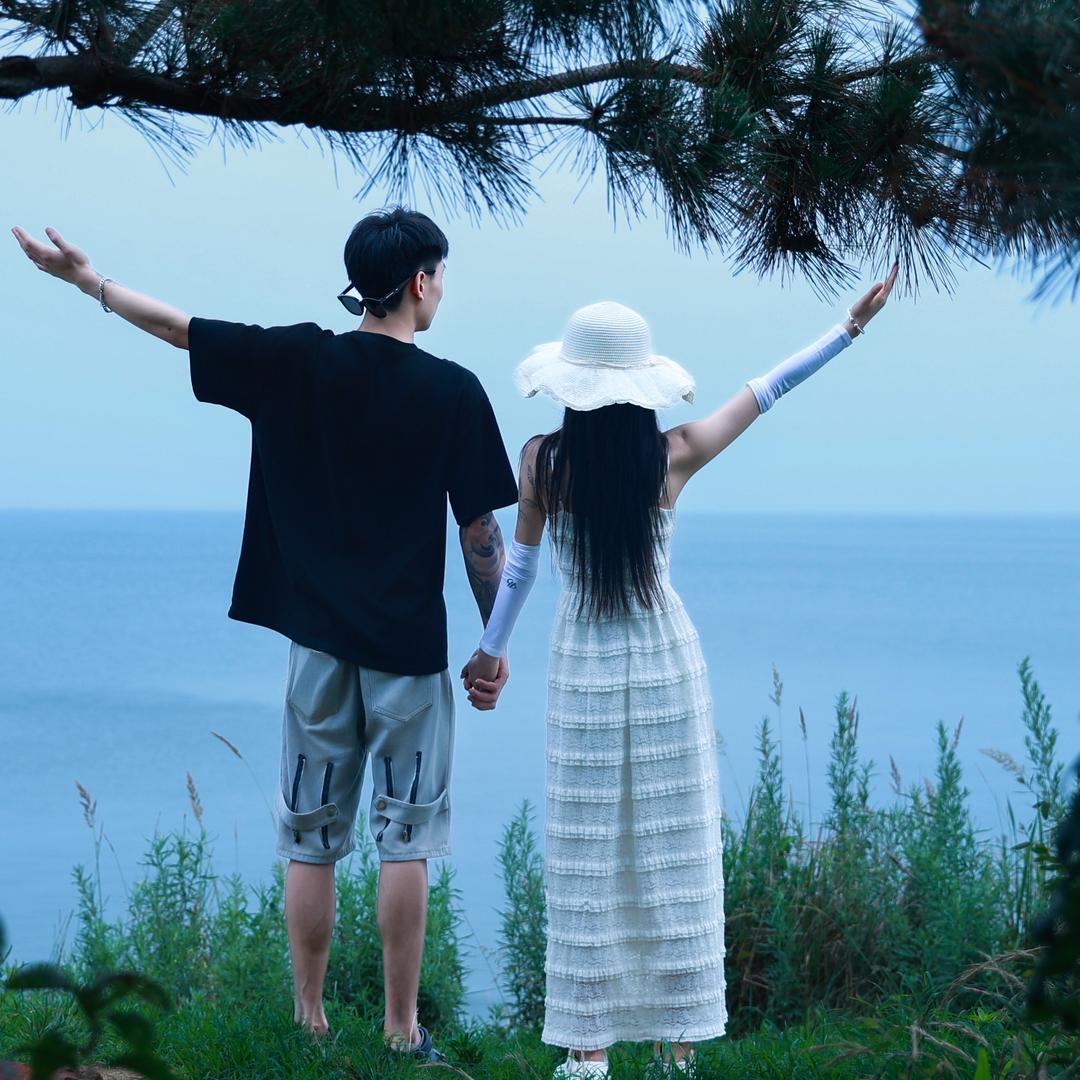 小阳打倒奥特曼