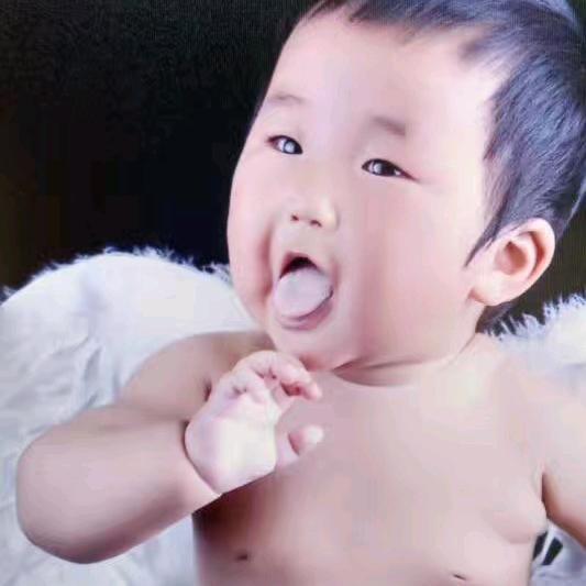 奶糖婴幼童装店