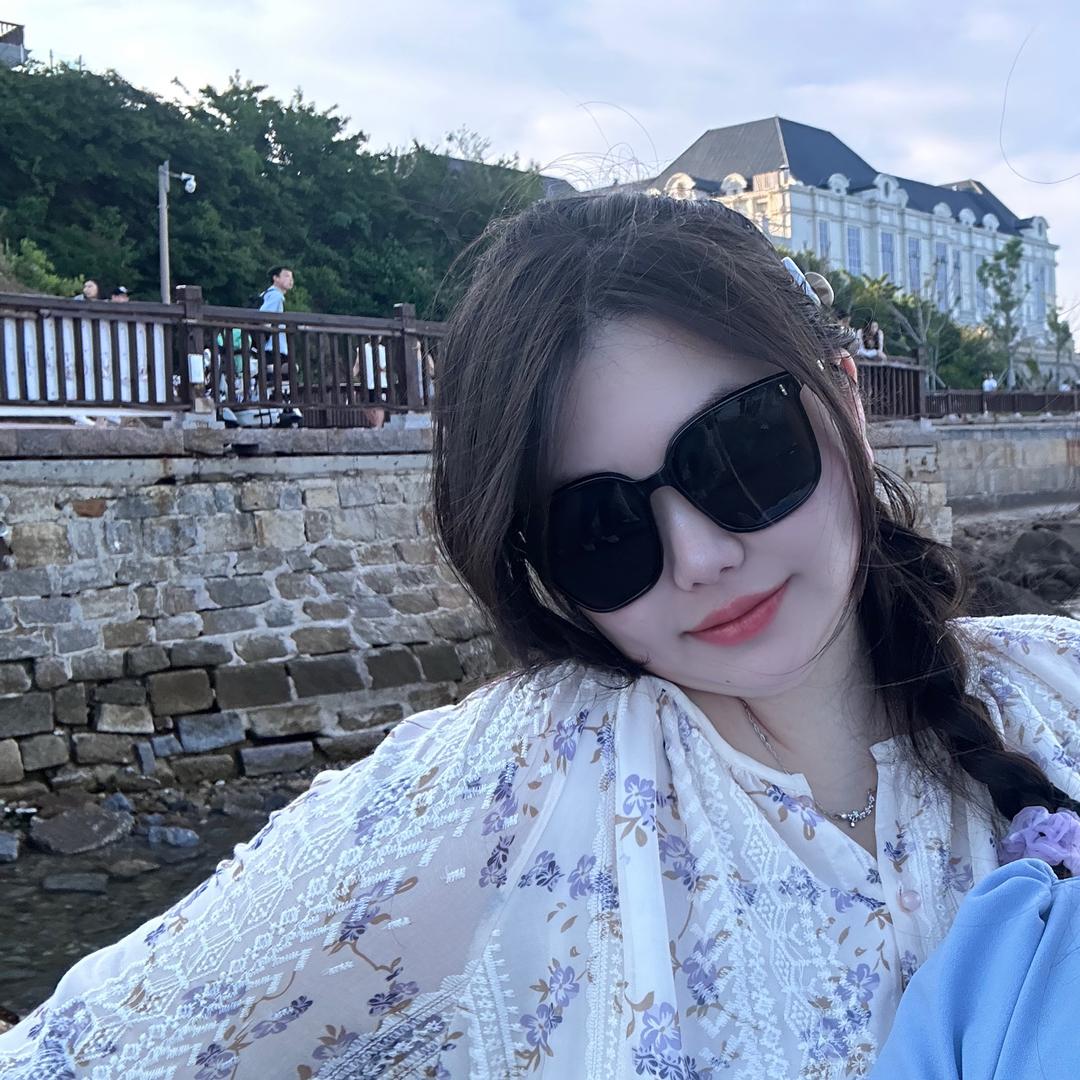 LIN妍Kimi