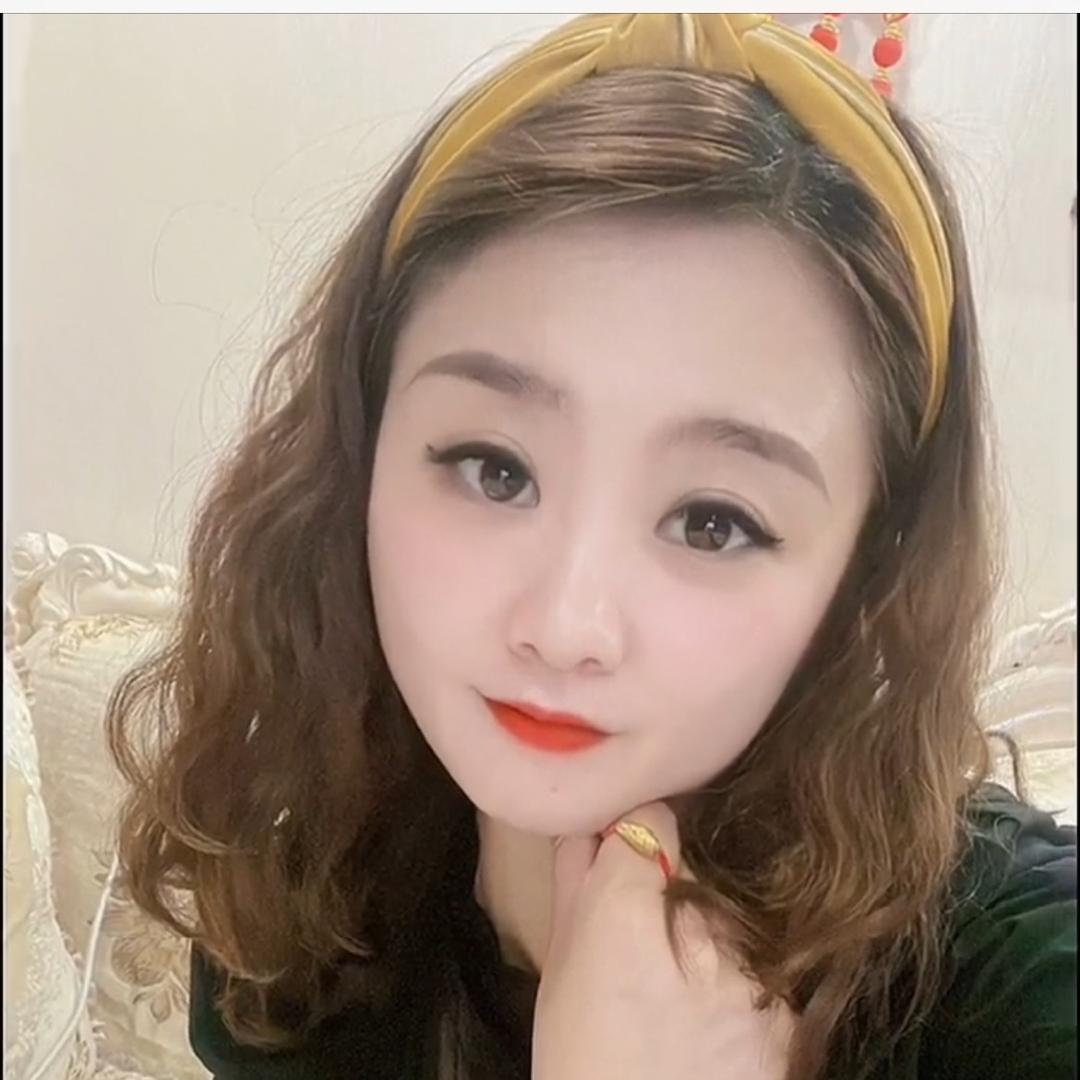 莹莹