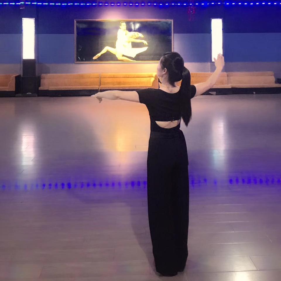 临海黑玫瑰🌹🌹