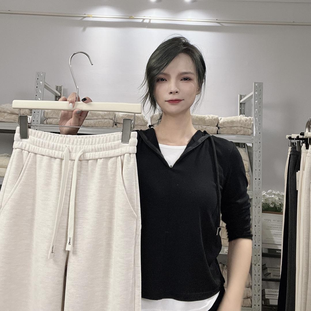 高柏服饰（小个子静静）