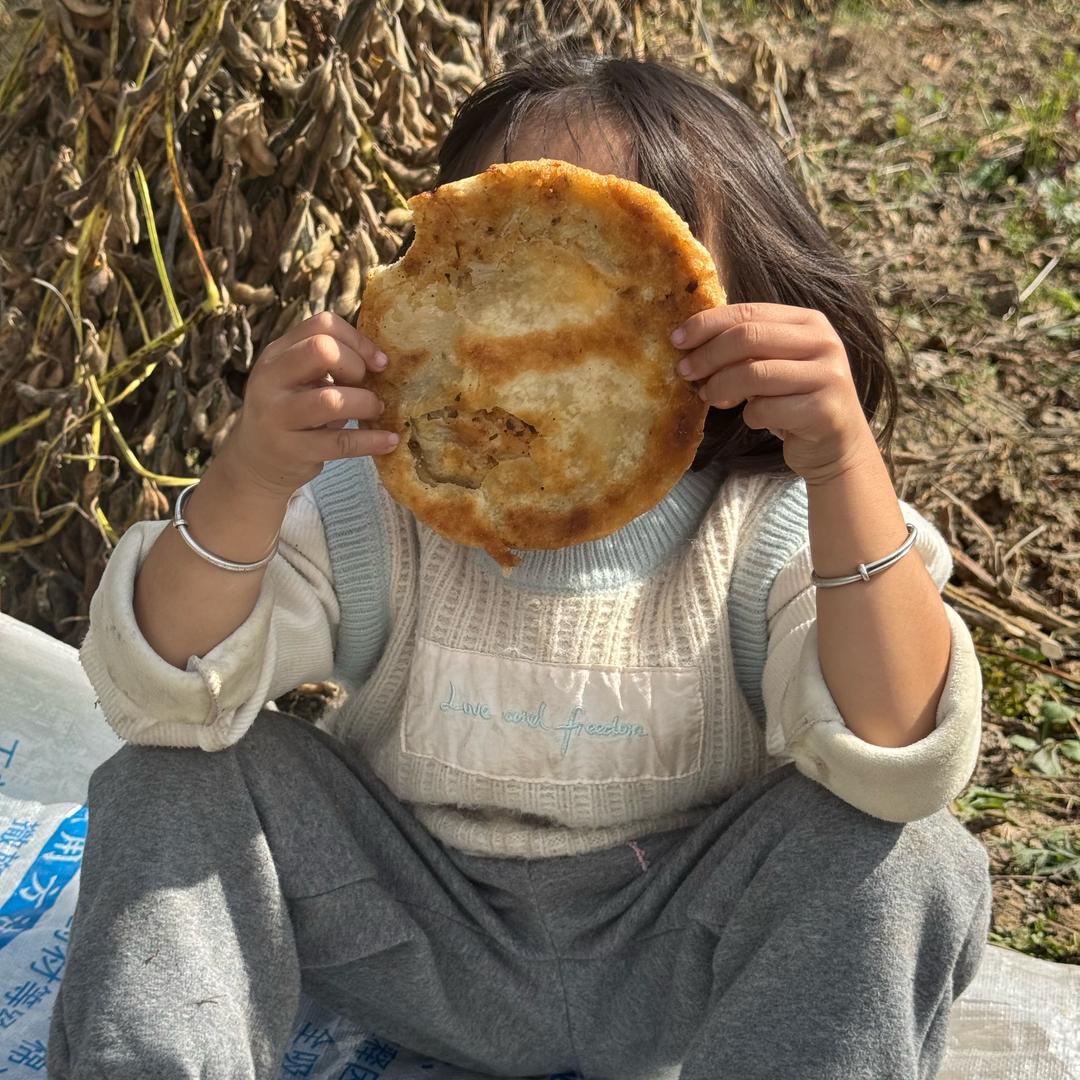 山顶顶上的小仙女