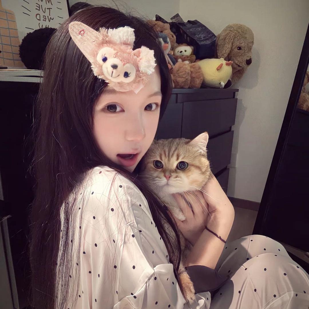 尾鱼姐姐.