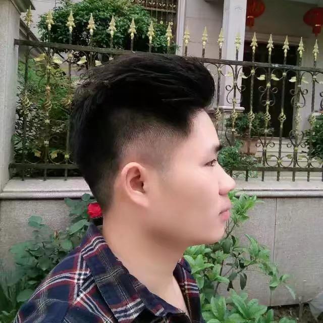 王浩楠