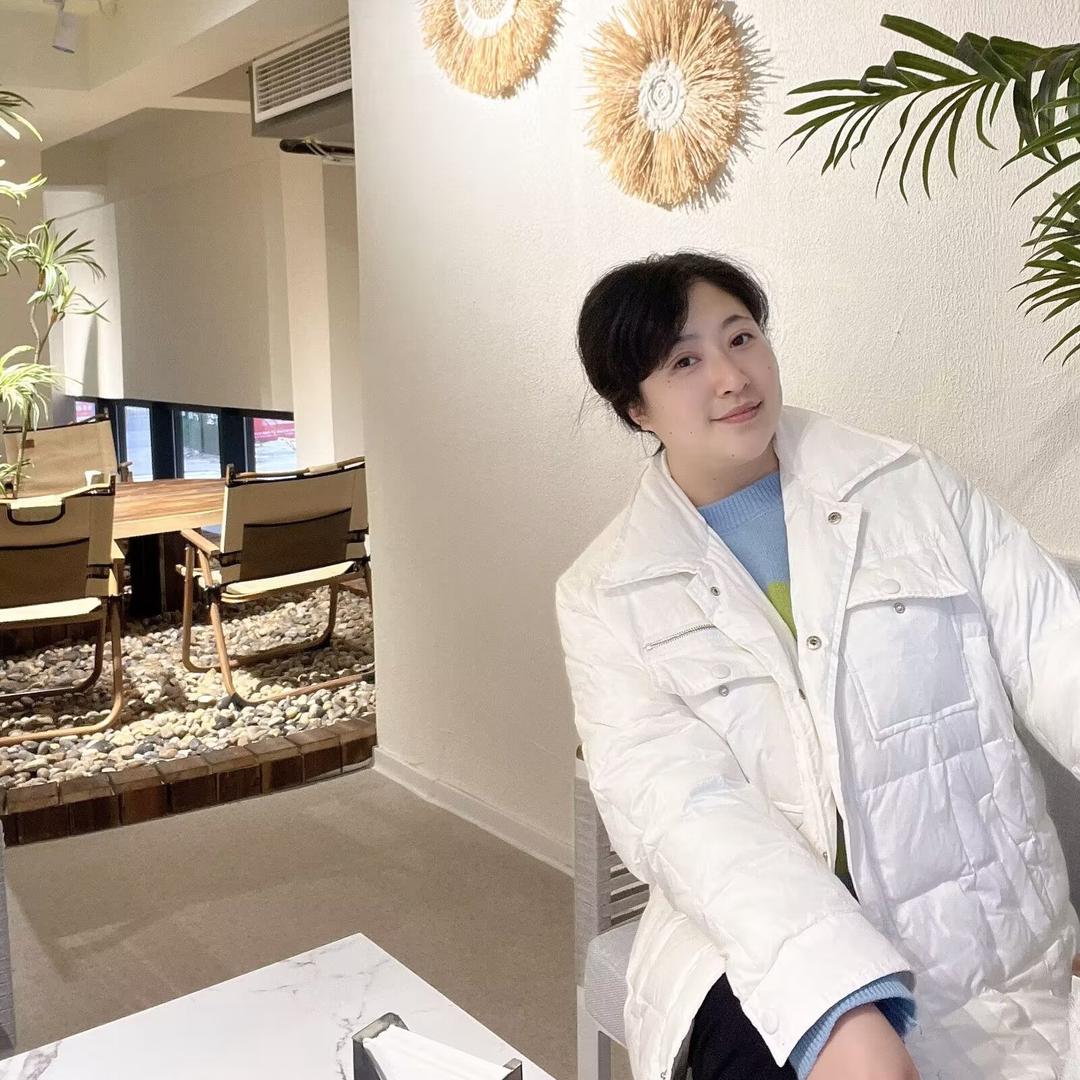 Huᴗuᥫᩣ༠°佳欣