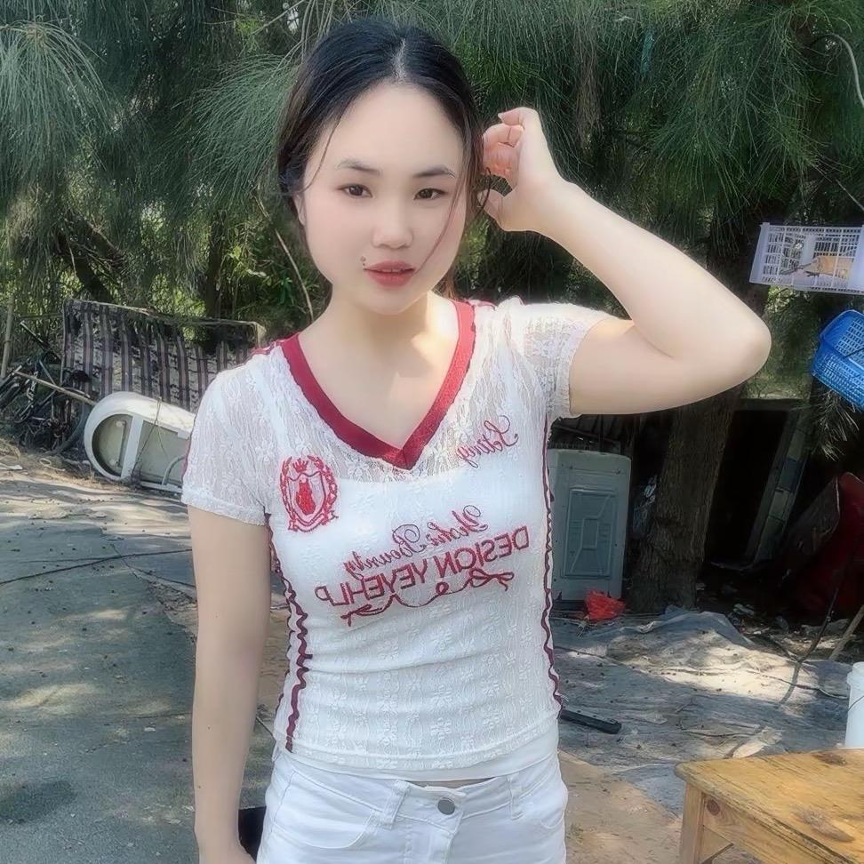 🍓傻丫头🧡ྀི💛ྀི