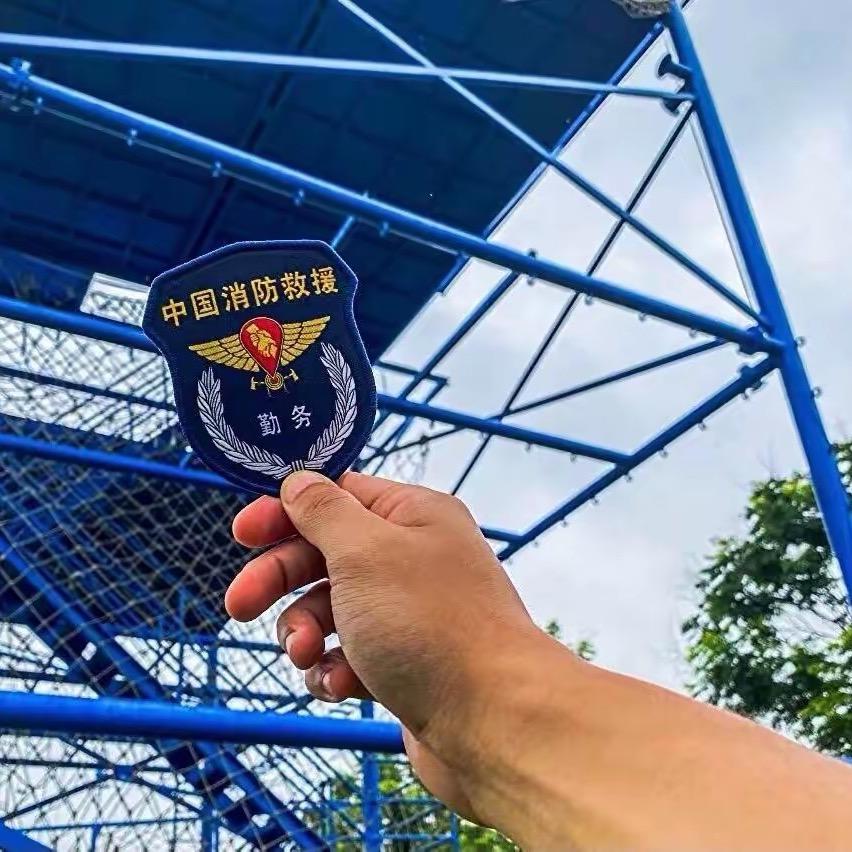 左手牵你🇨🇳