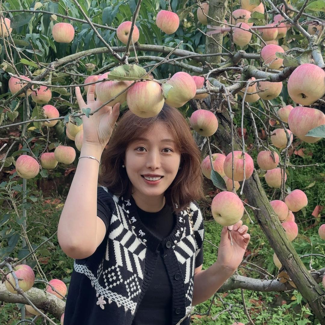 April白白东大门女装（上秋中）