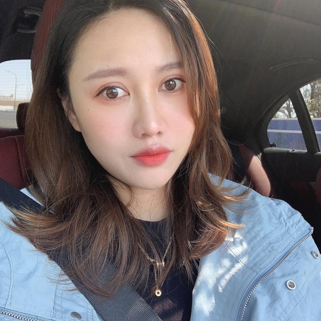 卖房的飞燕老师