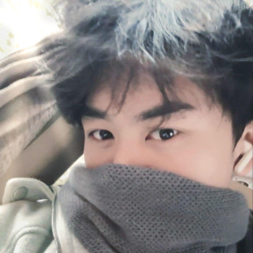 Xu.
