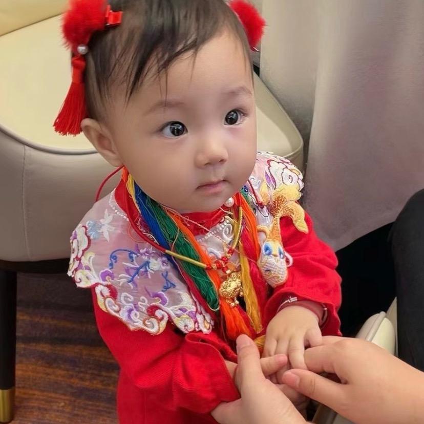 小安妞