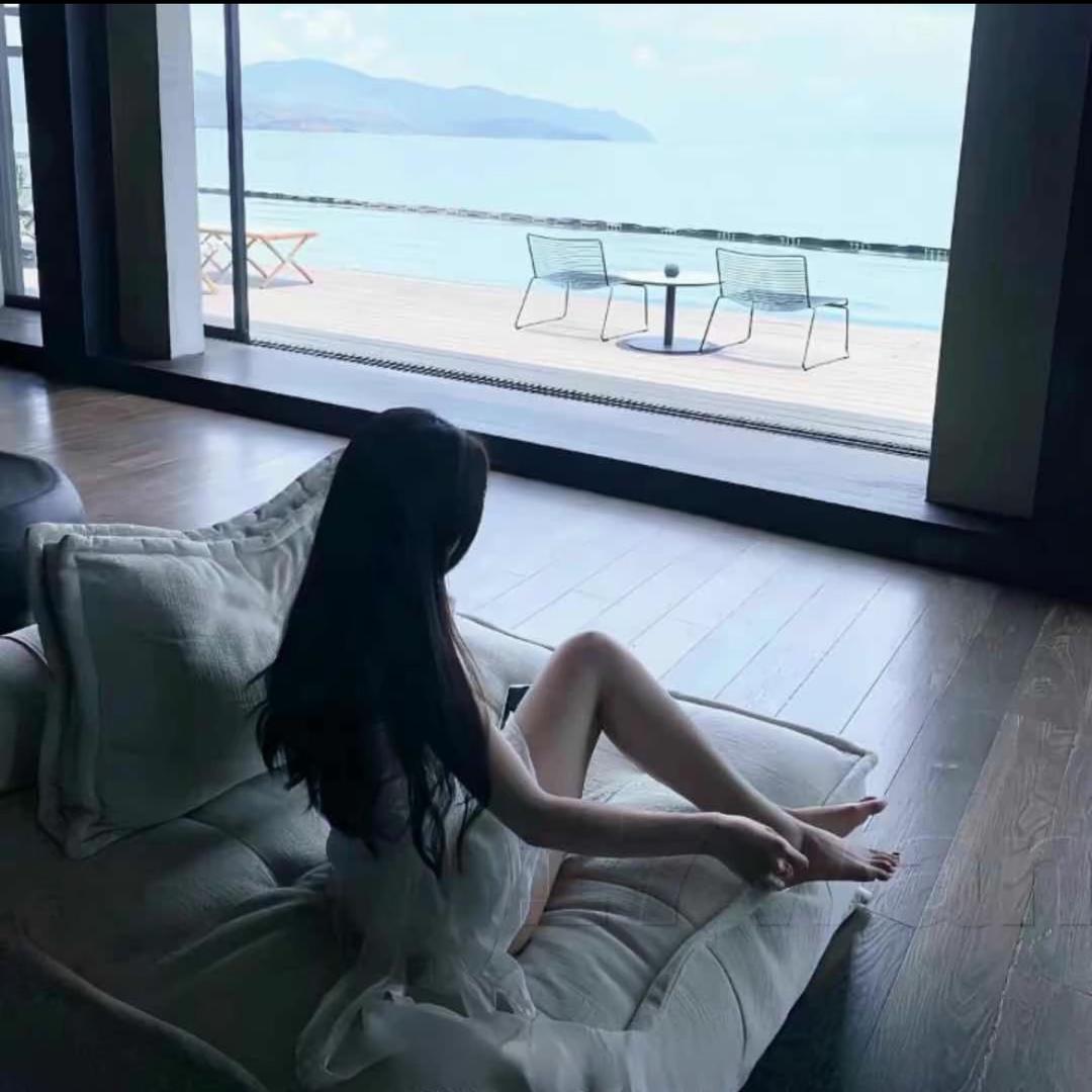 只喜欢卷毛