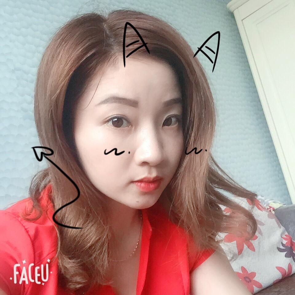 小妞