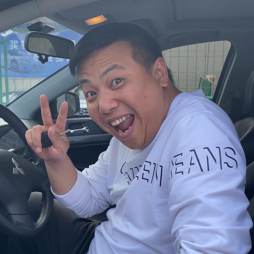 重庆熊涛涛二手车销售有限公司