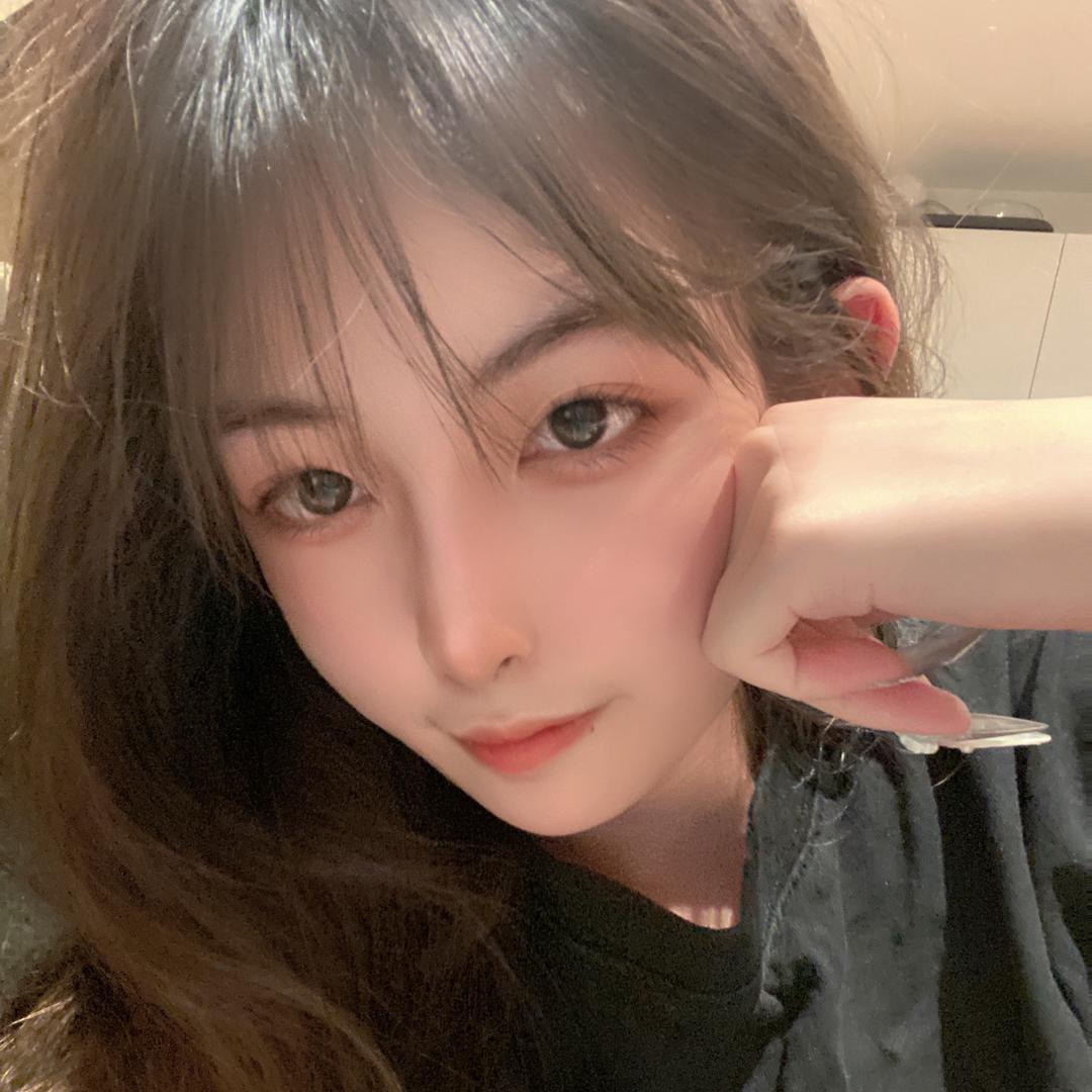 C罗圈外女友