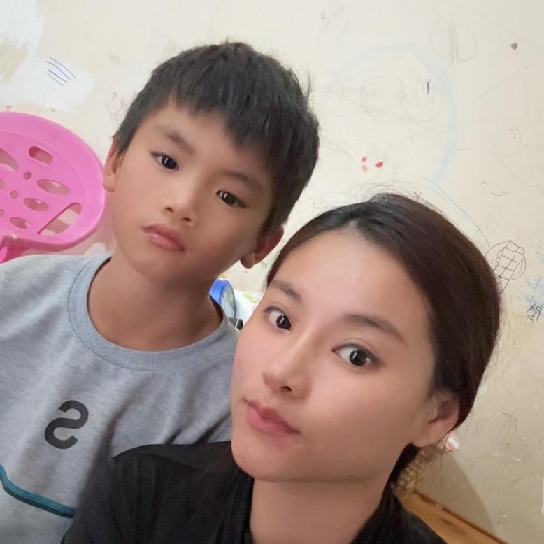 赤岭村小孩哥