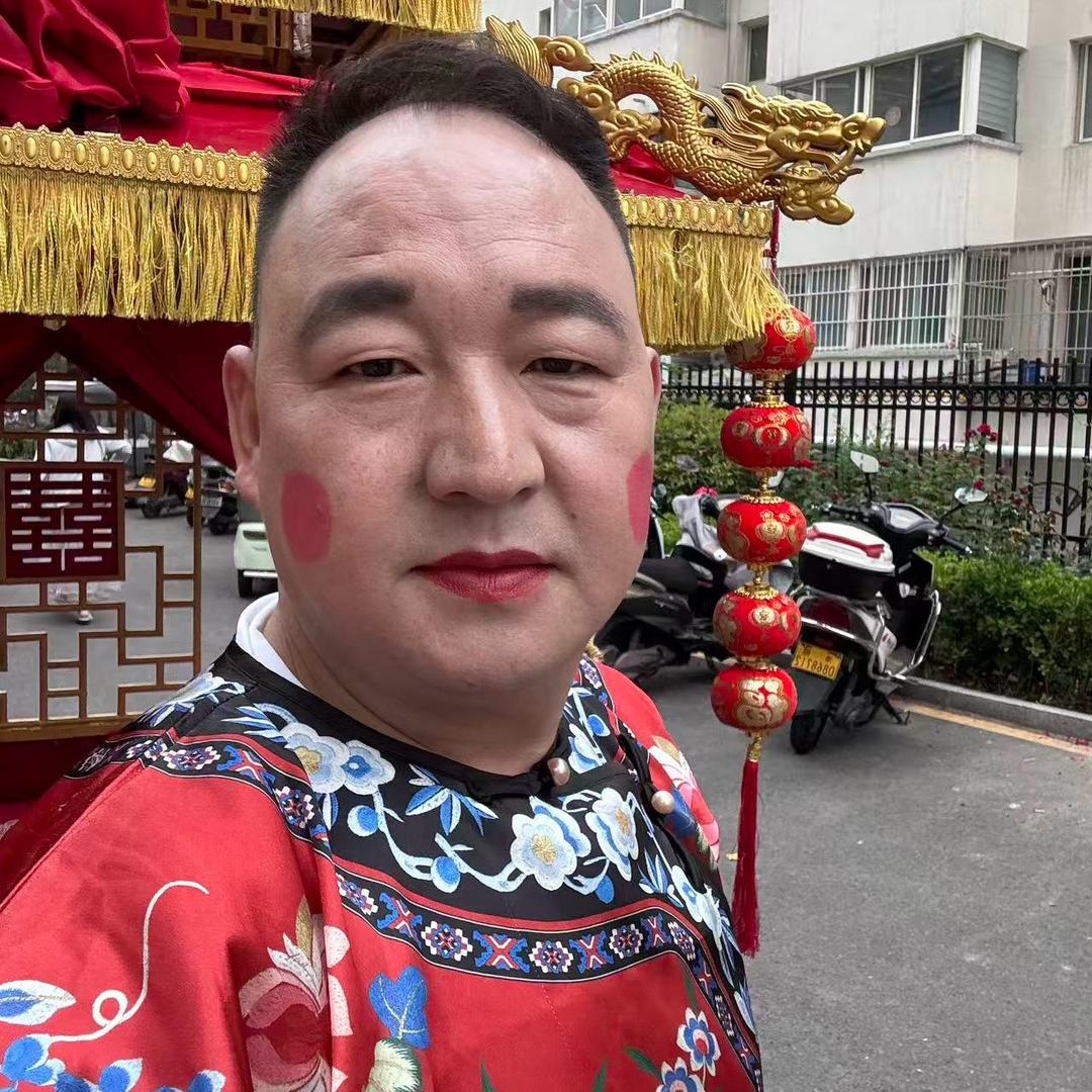 栾川辣妈大花轿媒婆🌹洋洋