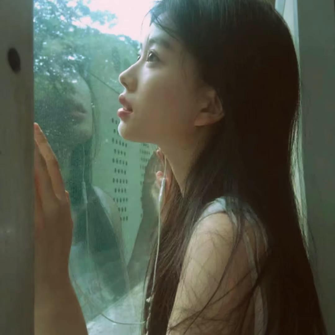 红颜.