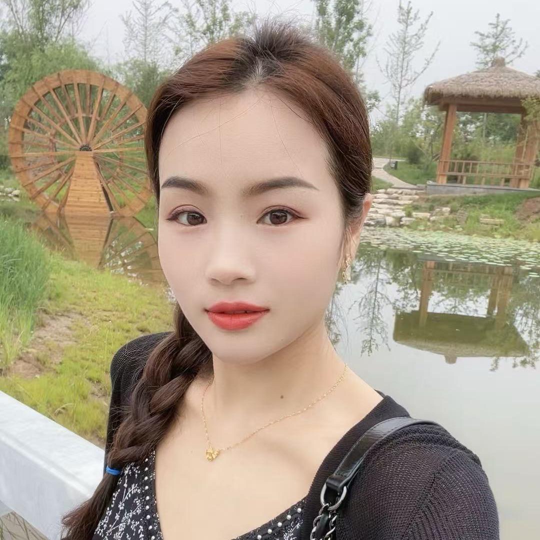 鹿诗雅女装工厂店