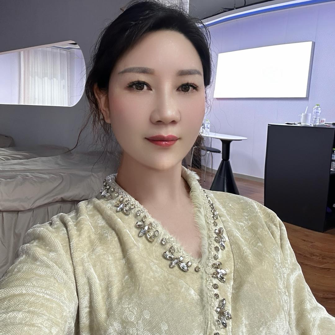 我是亚娅呀