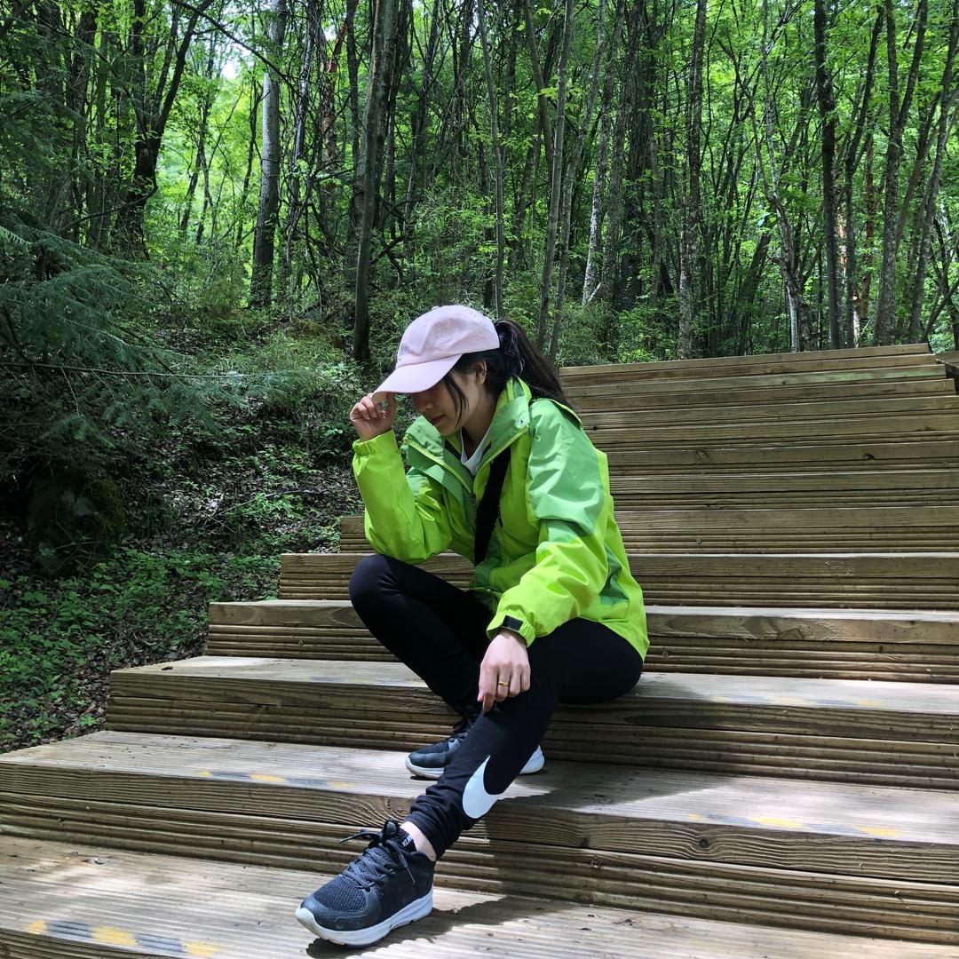张明丽