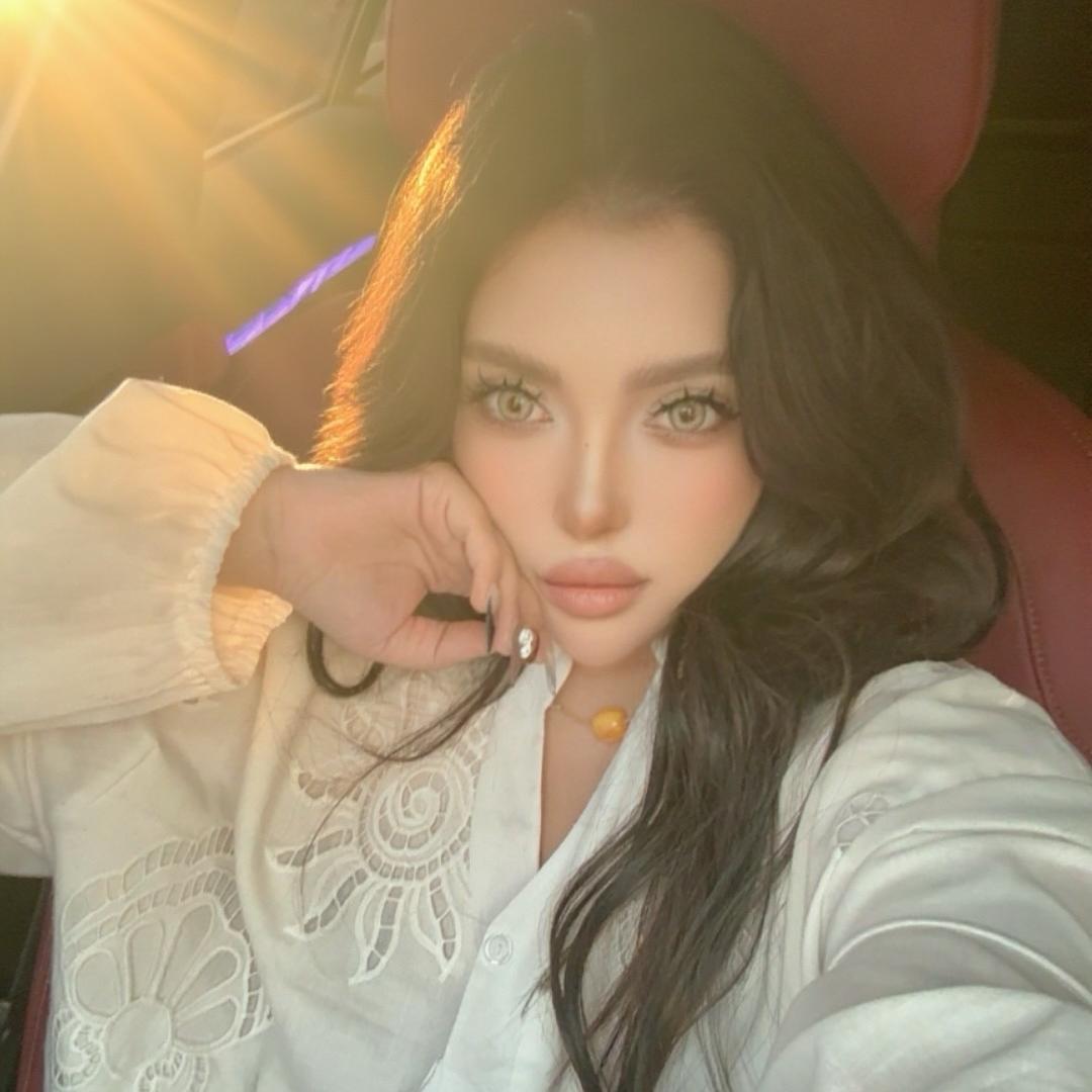 库车Barbie高端美睫美妆创始人