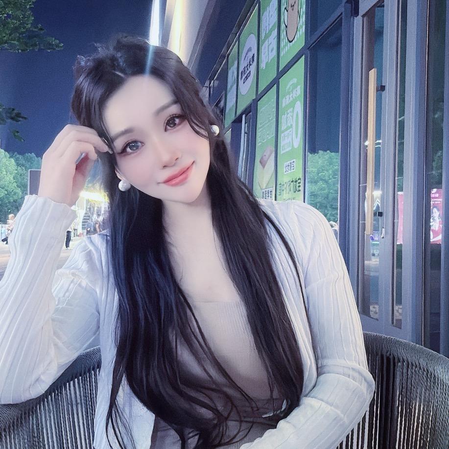 芊涵爱钓鱼