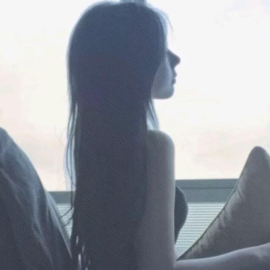 闺闺👻