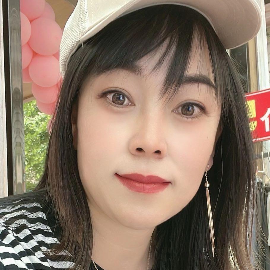 ℳ๓₯㎕💋玲玲