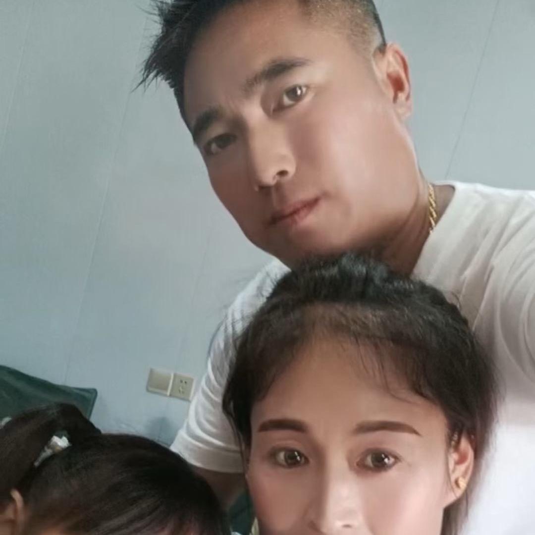 马小超1525124176,7