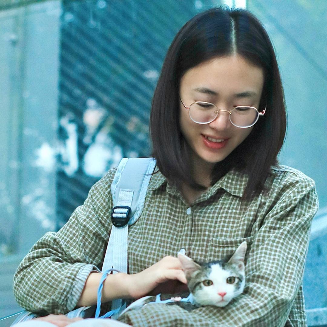 狗二三