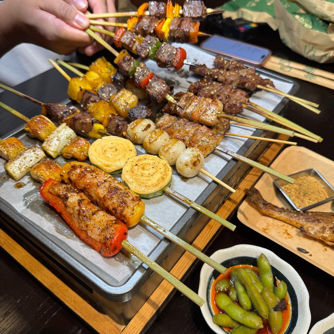 勇哥带你吃喝玩乐