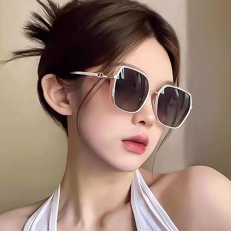 黎靓眼镜